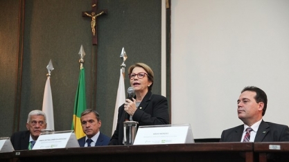 Ministra empossa diretoria da conab e informa que parte dos armazéns será leiloada