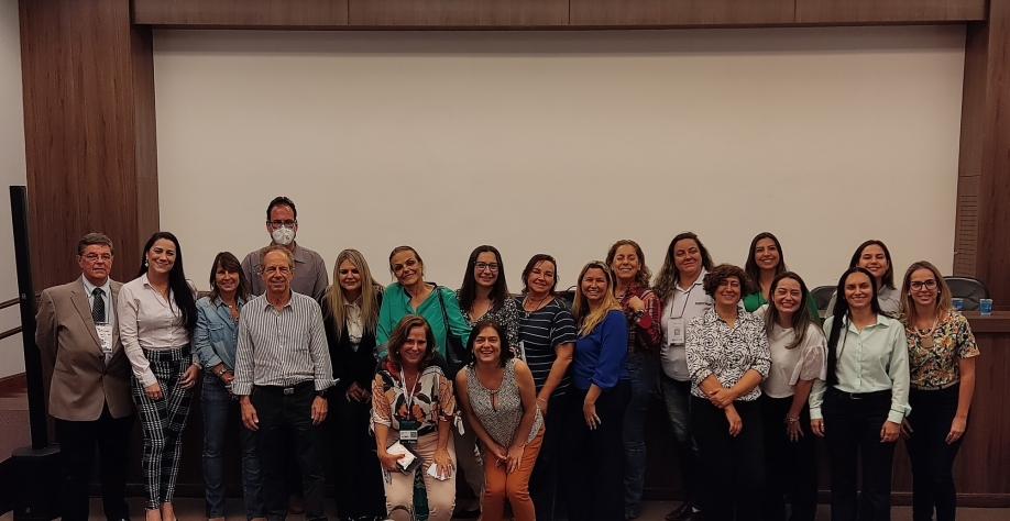 Debatedores do evento de conteúdo do cana Online e o Cana Substantivo Feminino