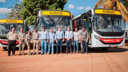 Uisa renova frota de transporte coletivo de funcionários