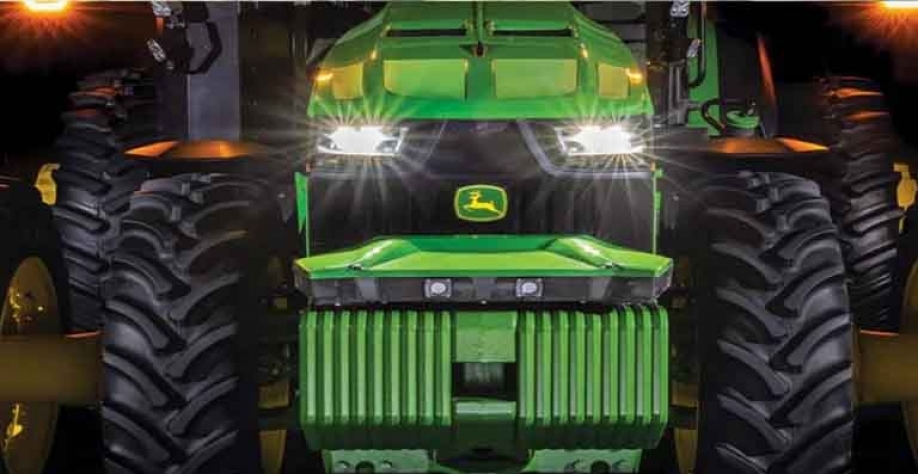 Trator 8R da Deere, apresentado em janeiro deste ano, autônomo e disponível em pouco tempo. Divulgação